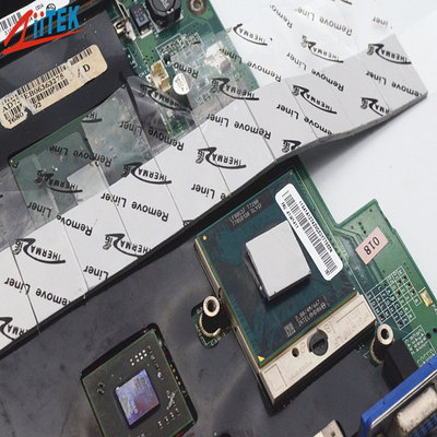 硬さ 20 Shore 00 Cpu 熱パッド 低ストレスのアプリケーションのために柔らかく圧縮可能