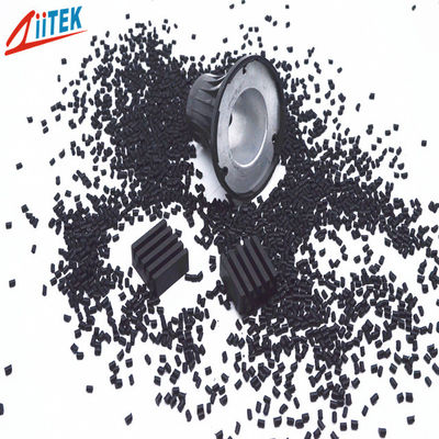 ブラックナイロン 熱伝導性プラスチック 1.5W 柔軟な模造能力 ハウジング 熱槽