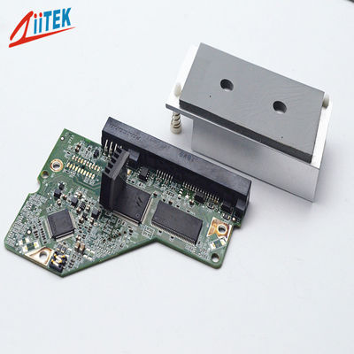 7.5W/MK シリコン熱パッド 高温耐性 耐火性