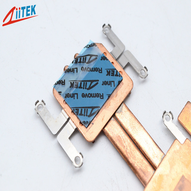 1.8 LEDのコントローラーのためのW/MK 25shore00のシリコーンの熱パッド3.5mmT