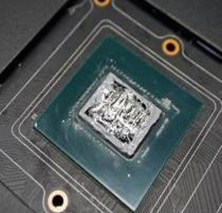 優れた長期安定性 18.9W 熱伝導性 マイクロプロセッサ用の金属相変化材料 チップセット